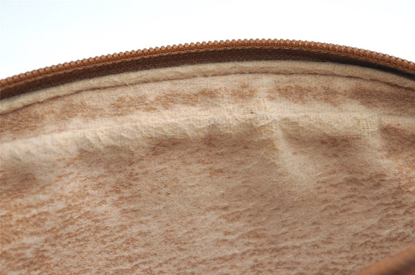 Authentic GUCCI Vintage Shoulder Cross Body Bag Purse GG PVC Leather White 8493I