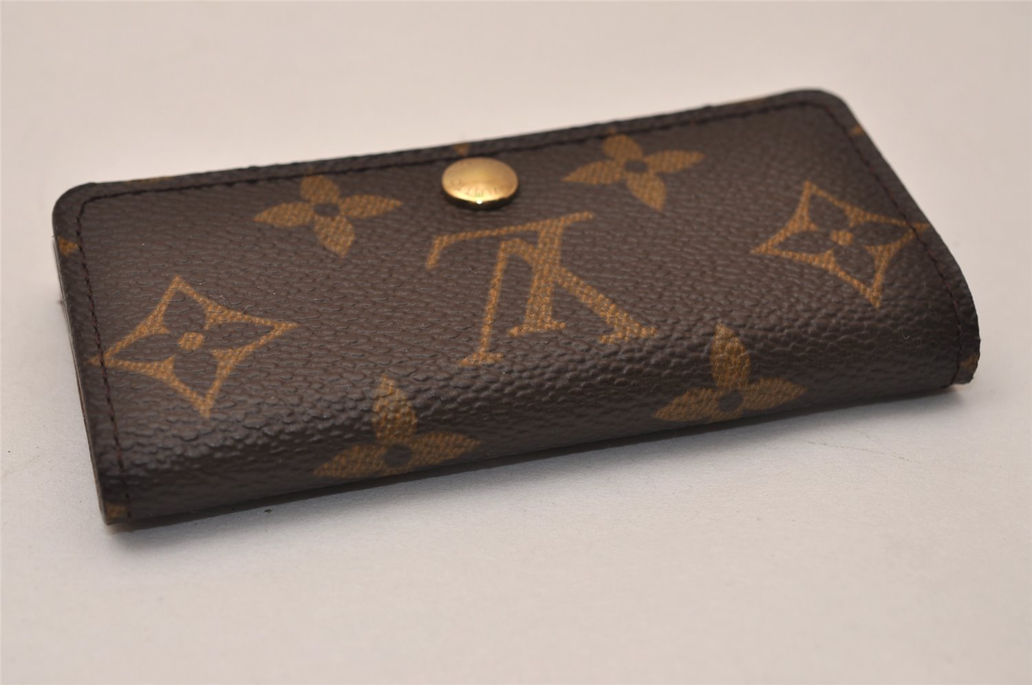 Authentic Louis Vuitton Monogram Multicles 4 Four Hooks Key Case M62631 LV 8496J