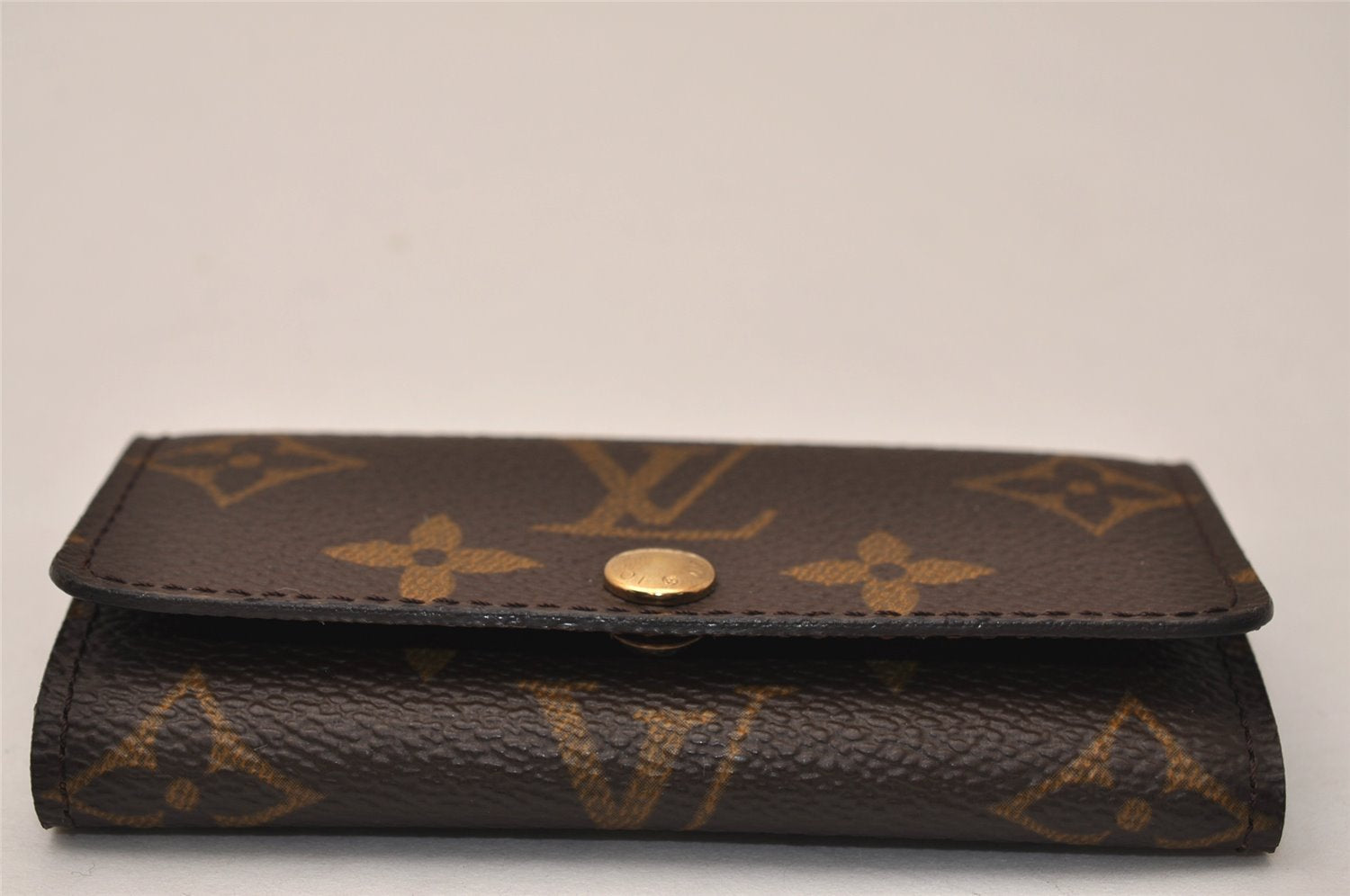 Authentic Louis Vuitton Monogram Multicles 4 Four Hooks Key Case M62631 LV 8496J