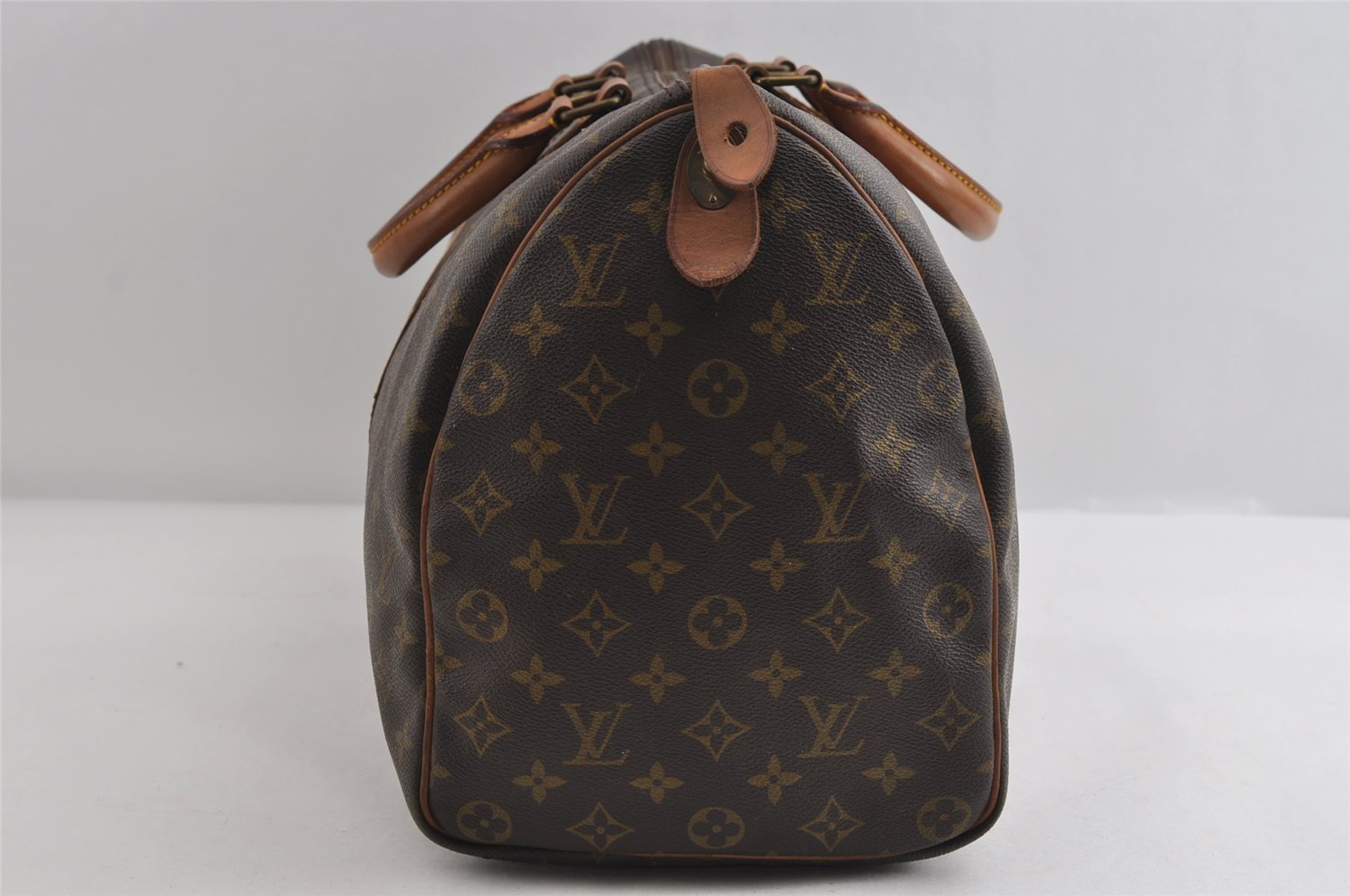 Authentic Louis Vuitton Monogram Keepall 45 Travel Boston Bag Old Model LV 8499I