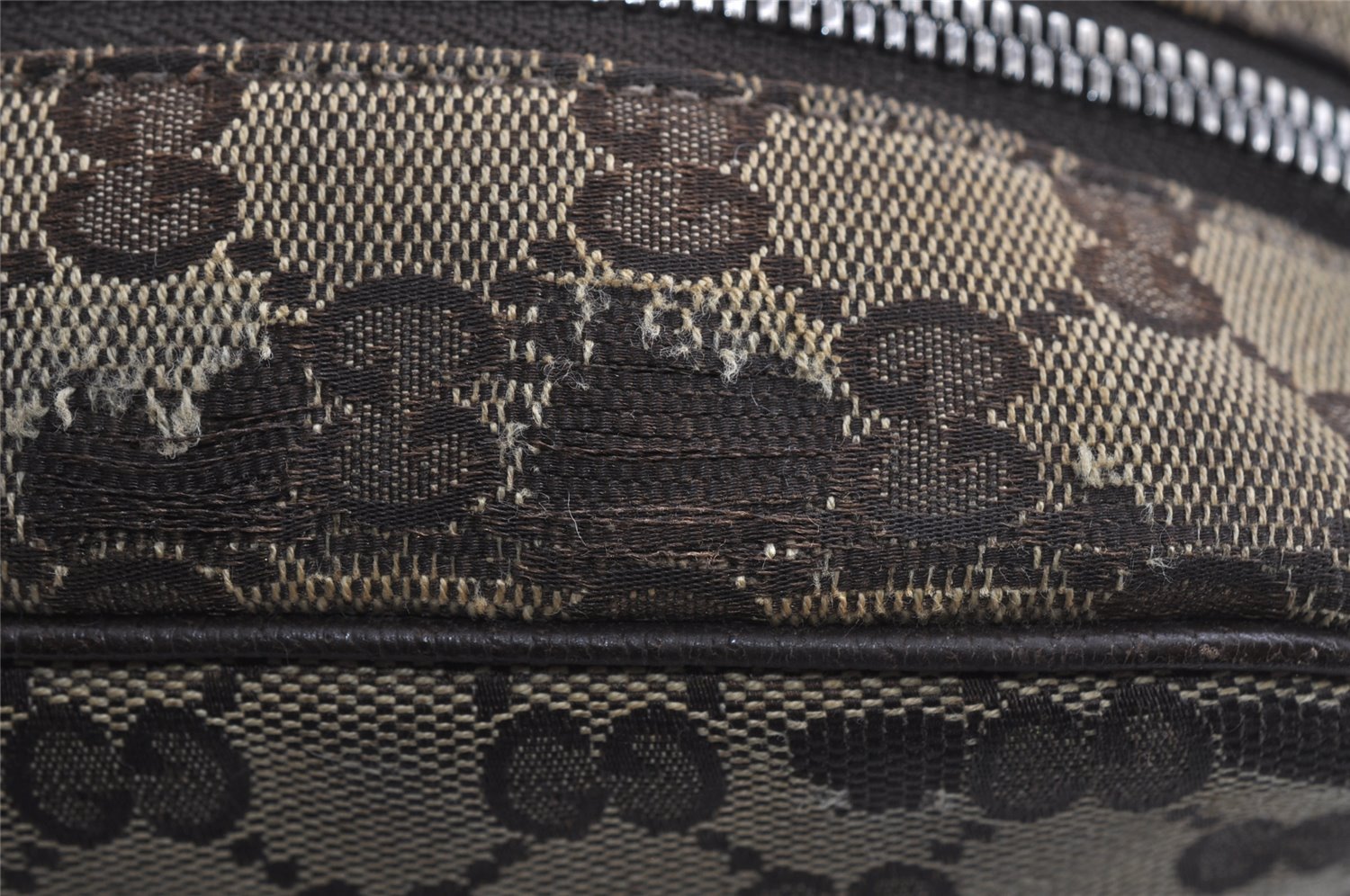 Authentic GUCCI Shoulder Cross Body Bag GG Canvas Leather 122759 Brown 8506I