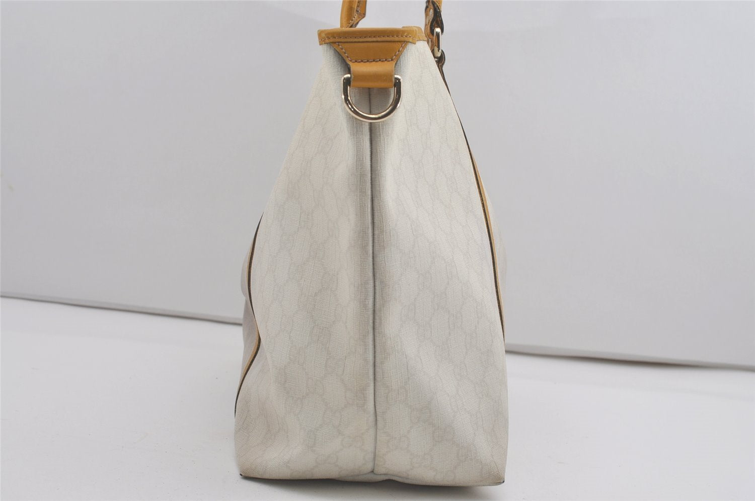 Authentic GUCCI Vintage Shoulder Tote Bag GG PVC Leather 197954 White 8511I