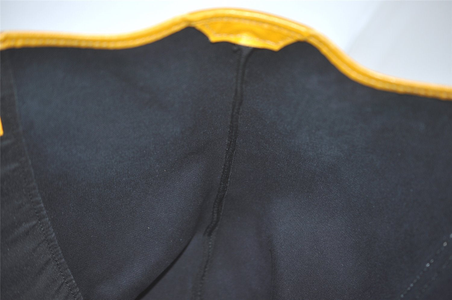 Authentic GUCCI Vintage Shoulder Tote Bag GG PVC Leather 197954 White 8511I