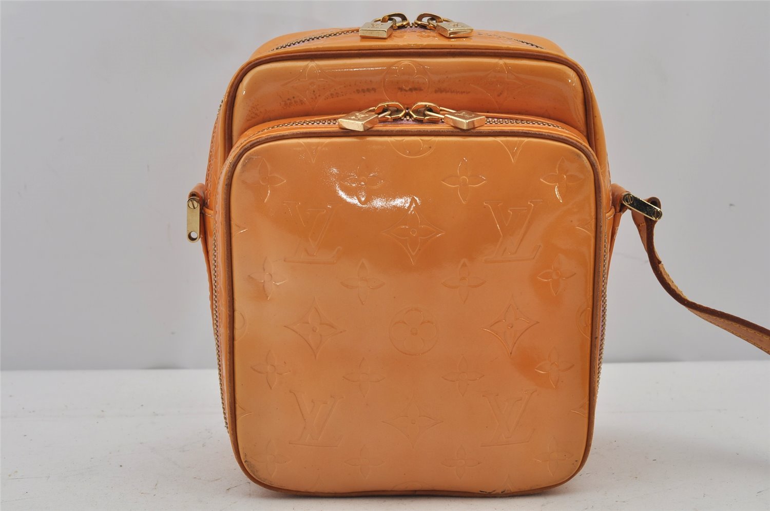 Authentic Louis Vuitton Vernis Wooster Shoulder Bag Orange M91037 Junk 8516J