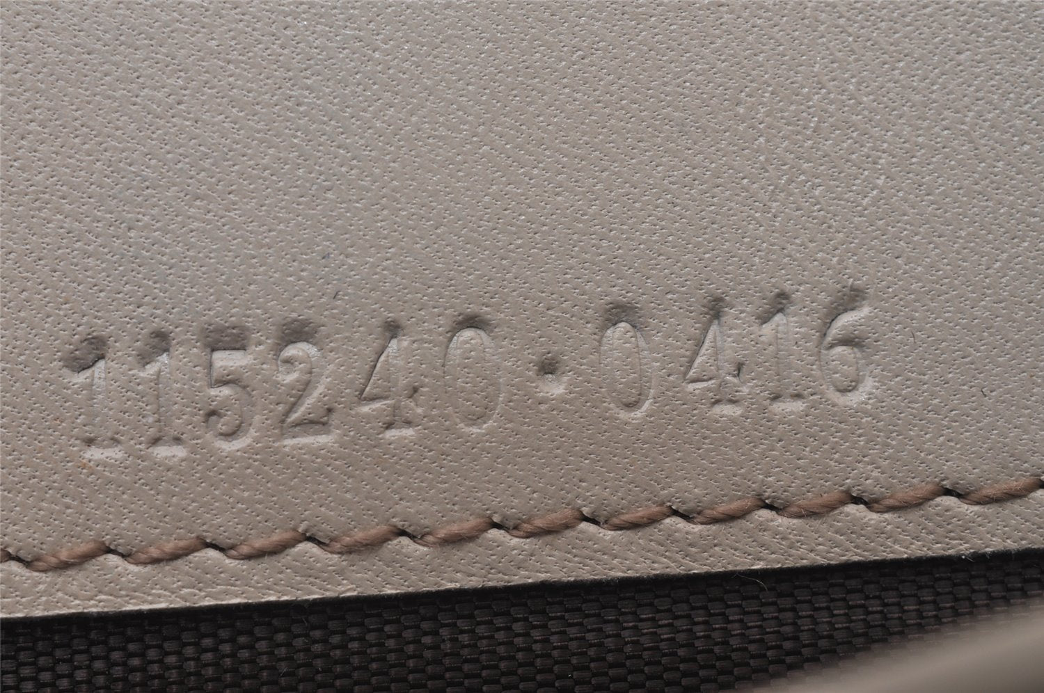 Authentic GUCCI Guccissima Vintage Notebook Cover GG Leather 115240 White 8520I