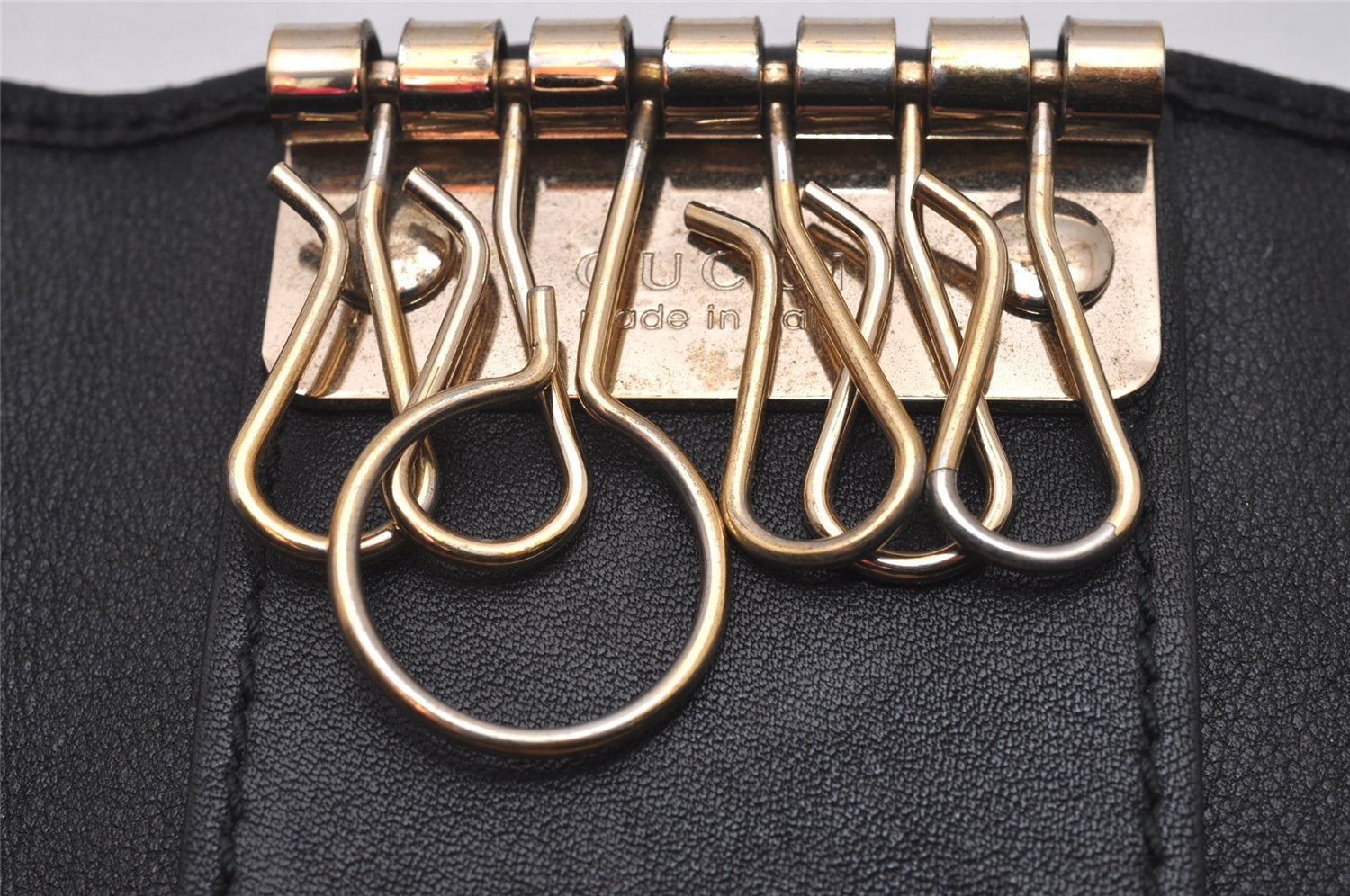 Authentic GUCCI Micro Guccissima GG Leather 6 Hooks Key Case 278633 Black 8522I