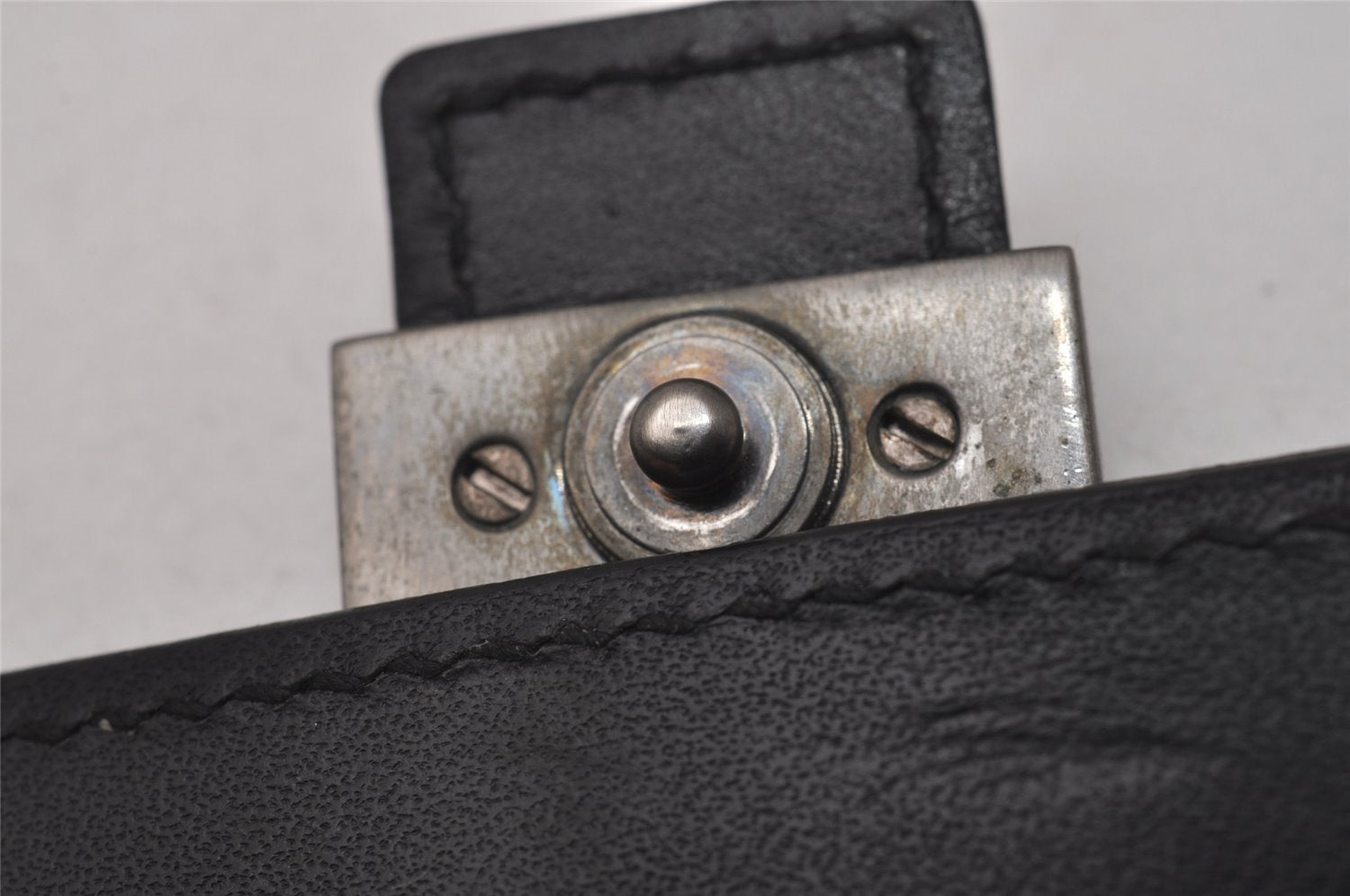 Authentic GUCCI Vintage 6 Hooks Key Case Purse Suede Leather Black 8524I