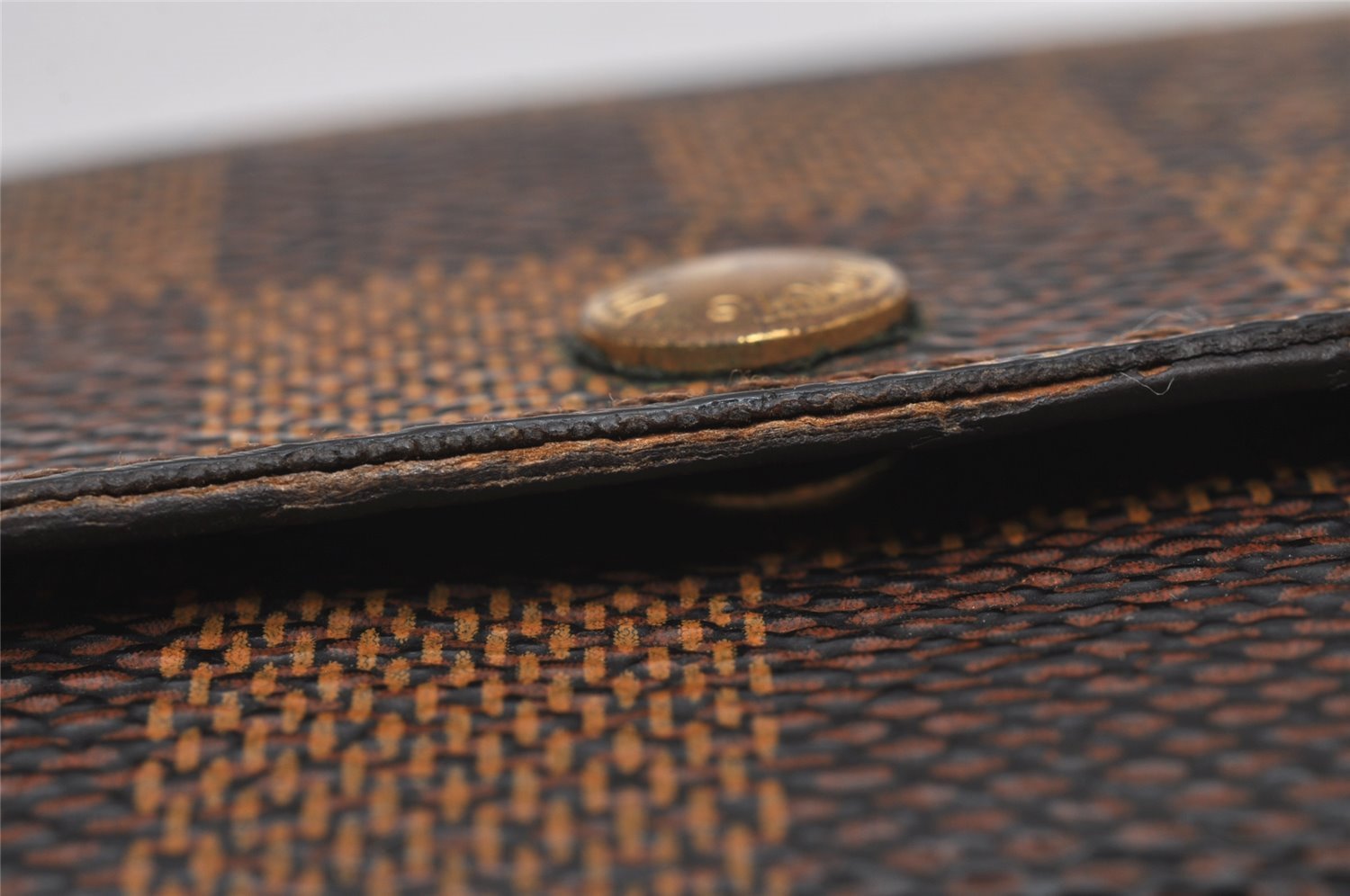 Authentic Louis Vuitton Damier Multicles 6 Key Case Holder N62630 LV 8527I