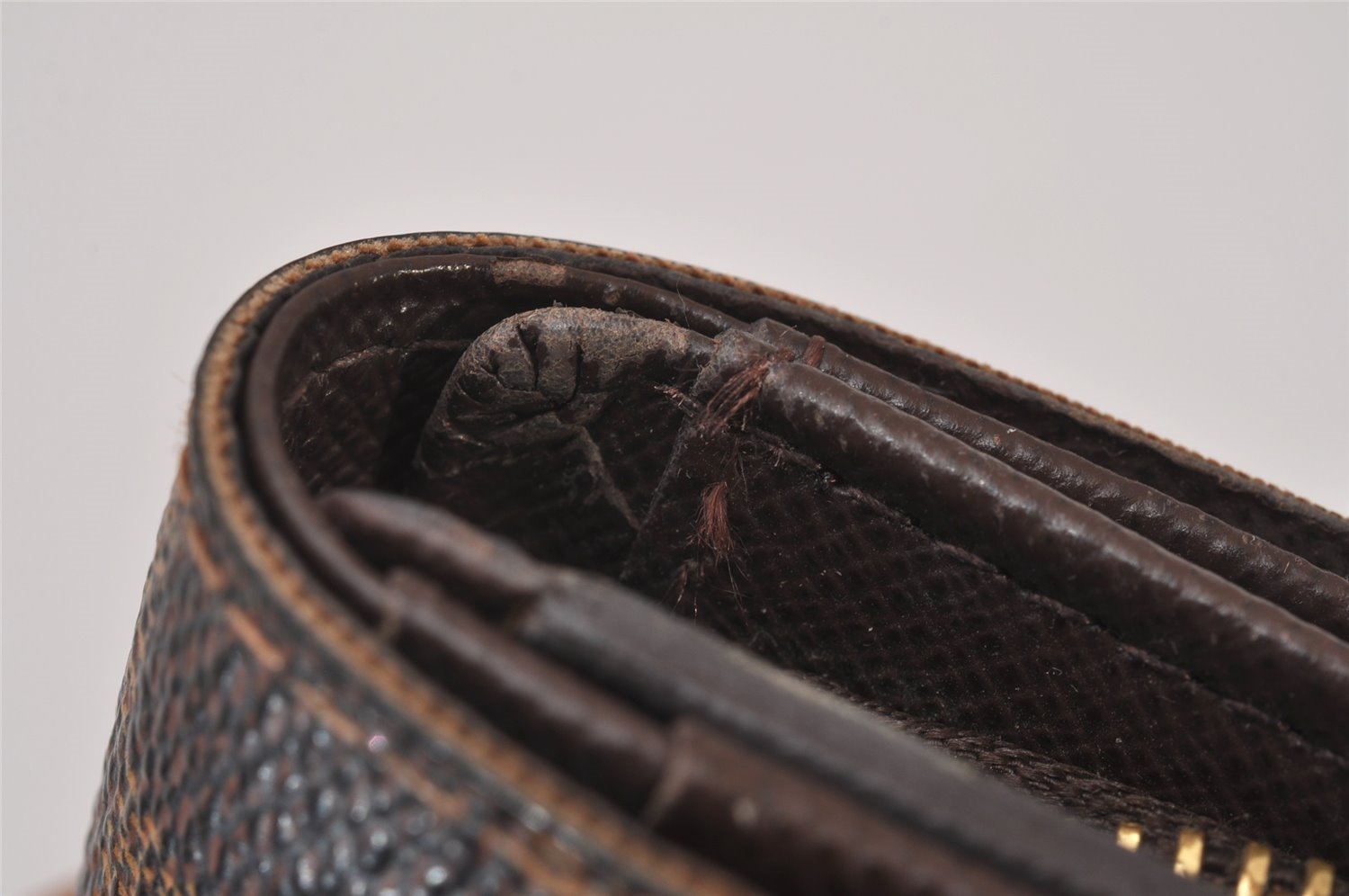 Authentic Louis Vuitton Damier Portefeuille Tresor Wallet Purse N61736 LV 8530I