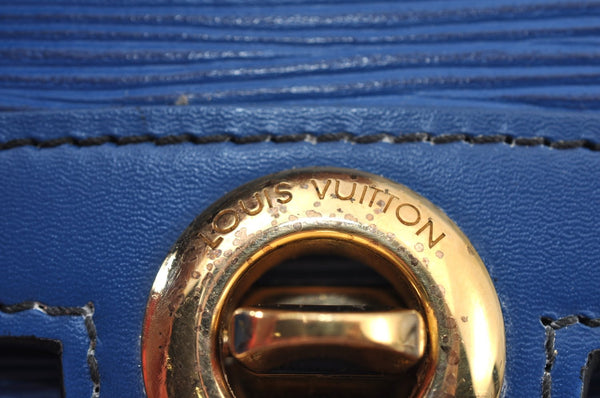Authentic Louis Vuitton Epi Arche 2Way Shoulder Clutch Bag Blue M52575 LV 8539H
