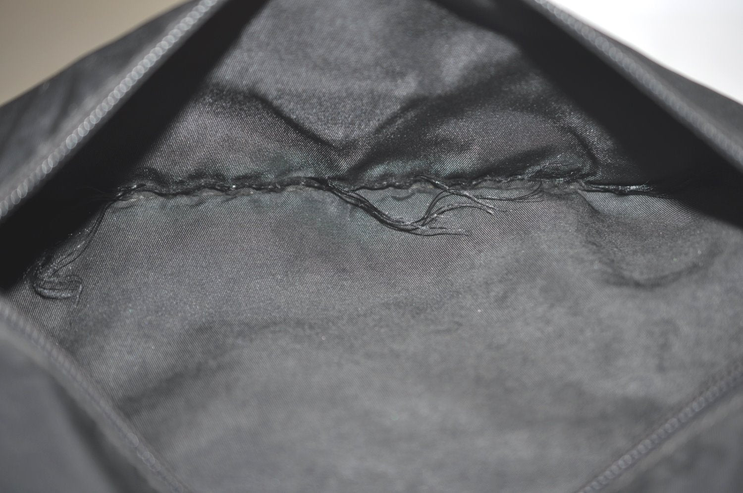 Authentic PRADA Nylon Tessuto Leather Shoulder Cross Body Bag Purse Black 8544I