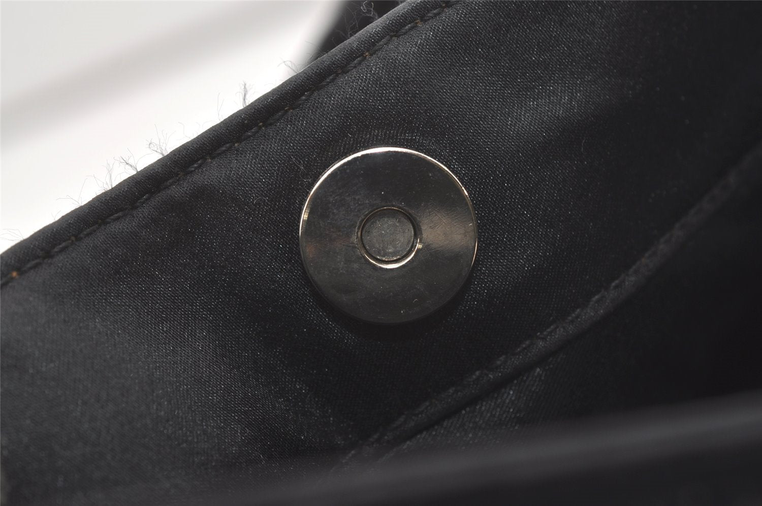 Authentic GUCCI Vintage Shoulder Hand Bag Purse Beads Leather Black 8549I