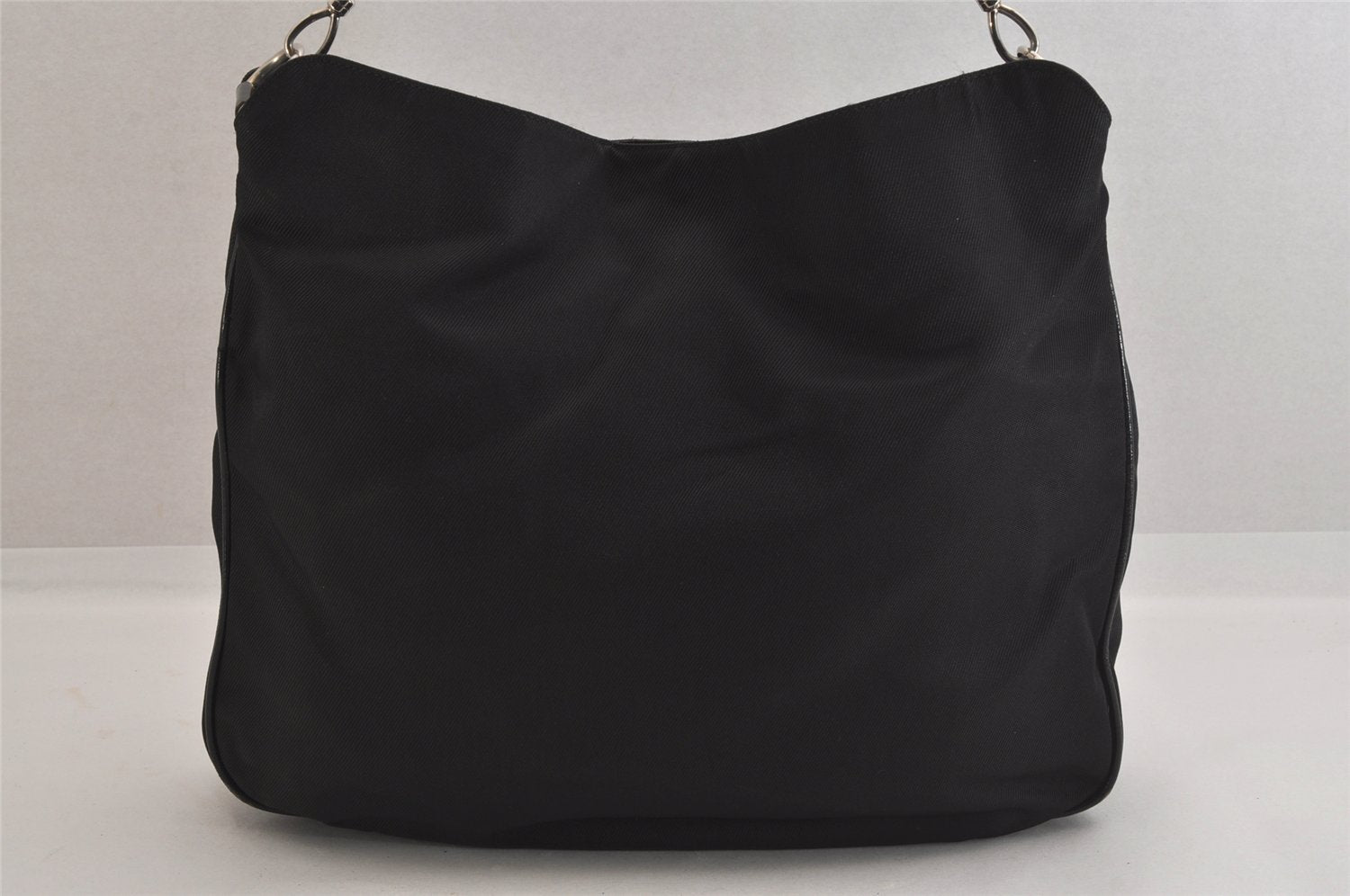 Authentic GUCCI Bamboo Vintage Shoulder Hand Bag Nylon Leather Black 8550M