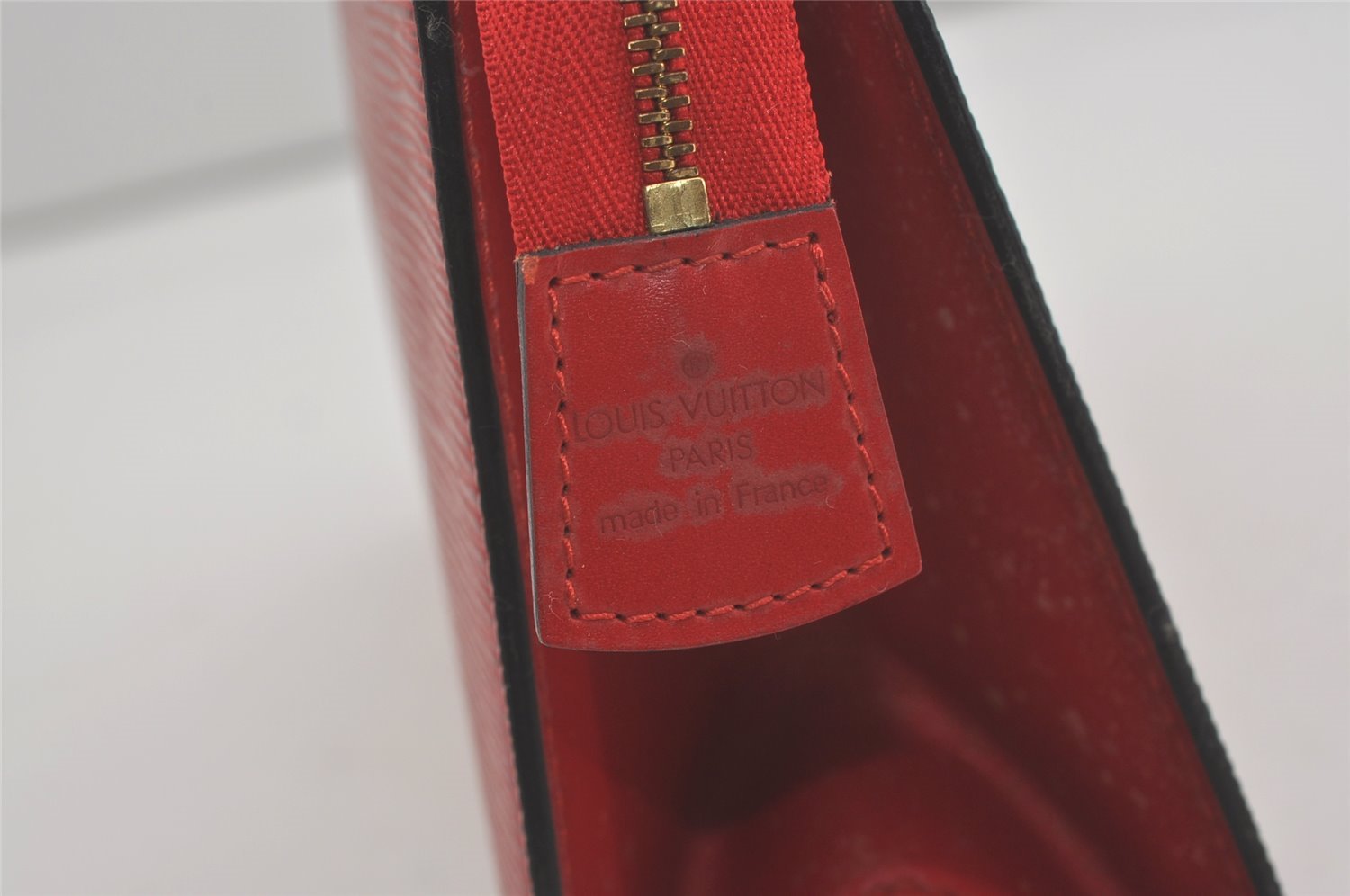Authentic Louis Vuitton Epi Trousse Crete Clutch Bag Red M48417 LV 8555I