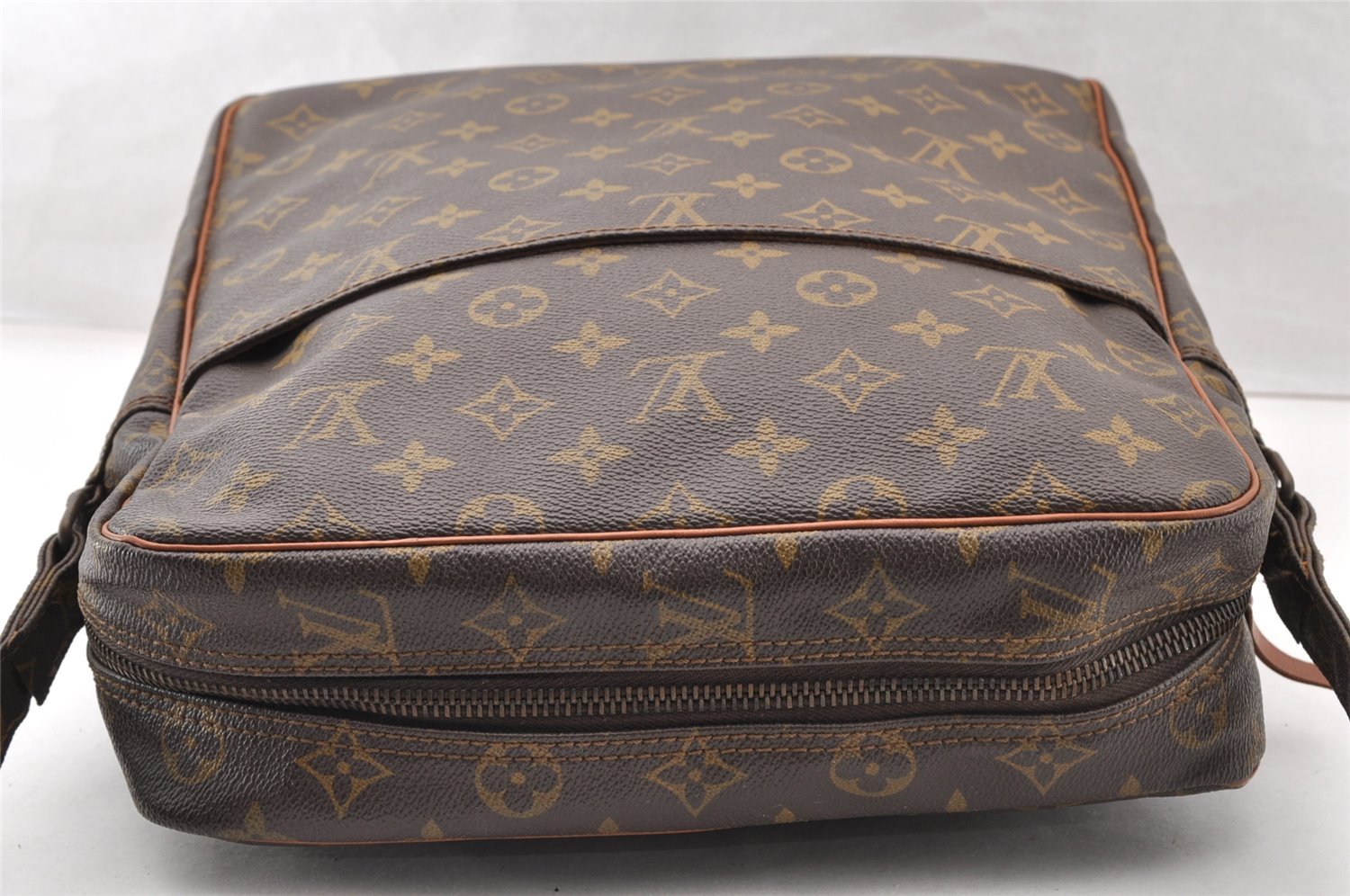 Authentic Louis Vuitton Monogram Marceau Shoulder Cross Body Bag Old Model 8556I