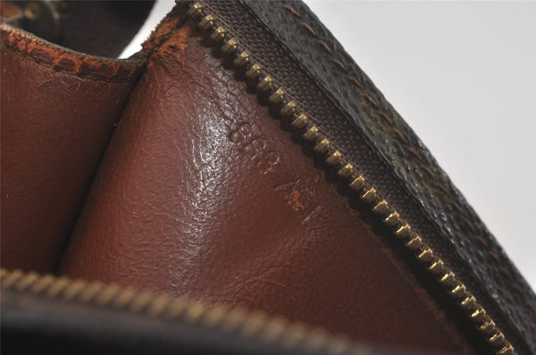 Auth Louis Vuitton Monogram Poche Toilette 26 Cosmetics Pouch Old Model LV 8561I