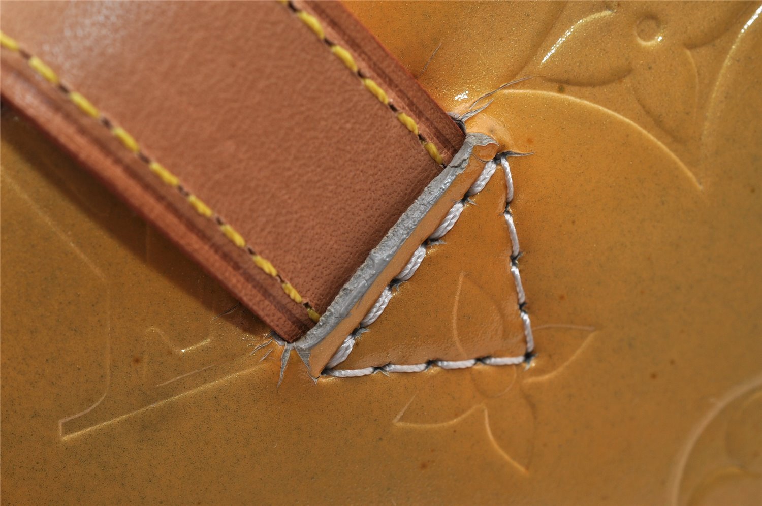 Authentic Louis Vuitton Vernis Murray Backpack Yellow M91038 LV 8562I