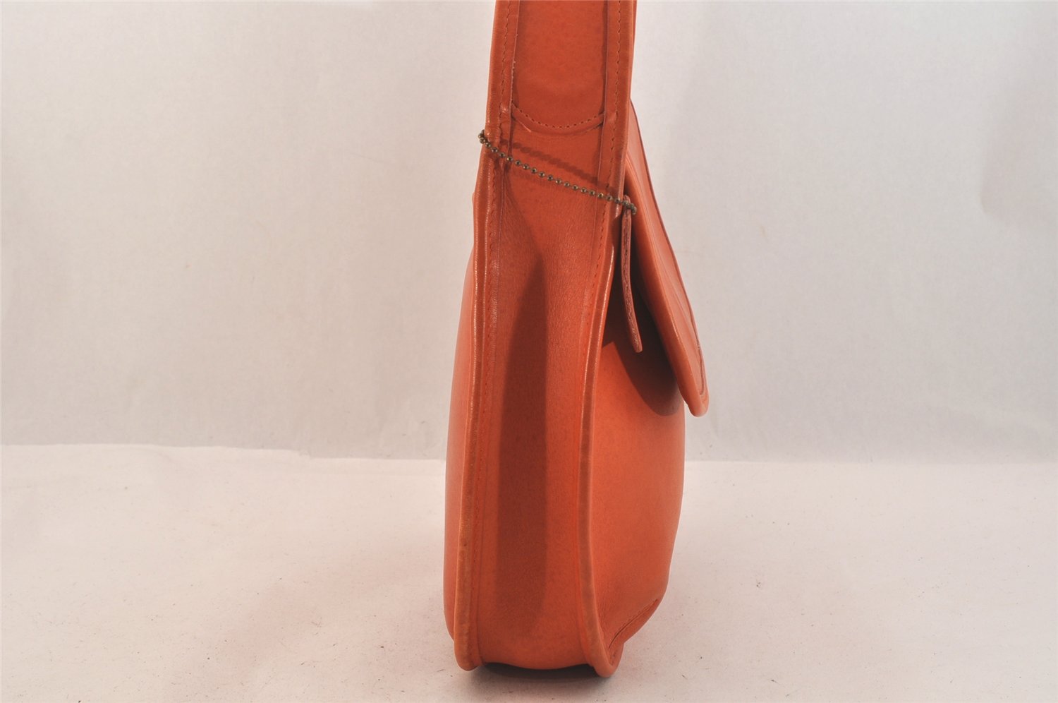Authentic OLD COACH Vintage Shoulder Cross Bag Purse Leather 9034 Orange 8565M