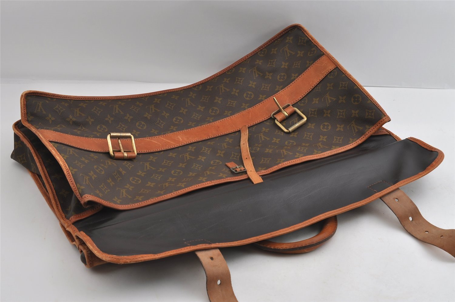 Authentic Louis Vuitton Monogram Sac Gibier Chasse Hunting Travel Hand Bag 8567I