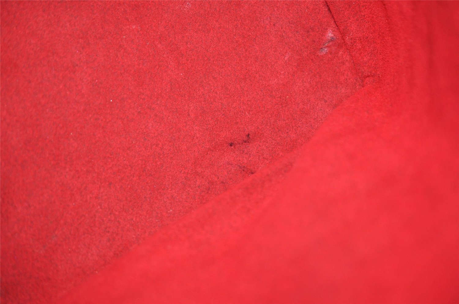 Authentic Louis Vuitton Epi Noe Shoulder Drawstring Bag Red M44007 LV 8571I