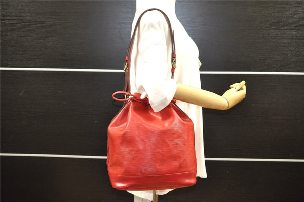 Authentic Louis Vuitton Epi Noe Shoulder Drawstring Bag Red M44007 LV 8571I