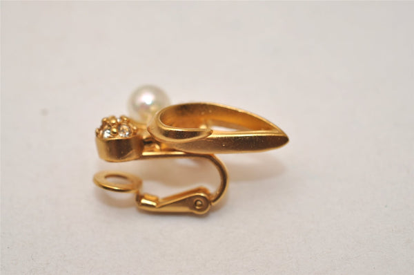 Authentic NINA RICCI Clip-on Rhinestone Imitation Pearl Earrings Gold 8575J