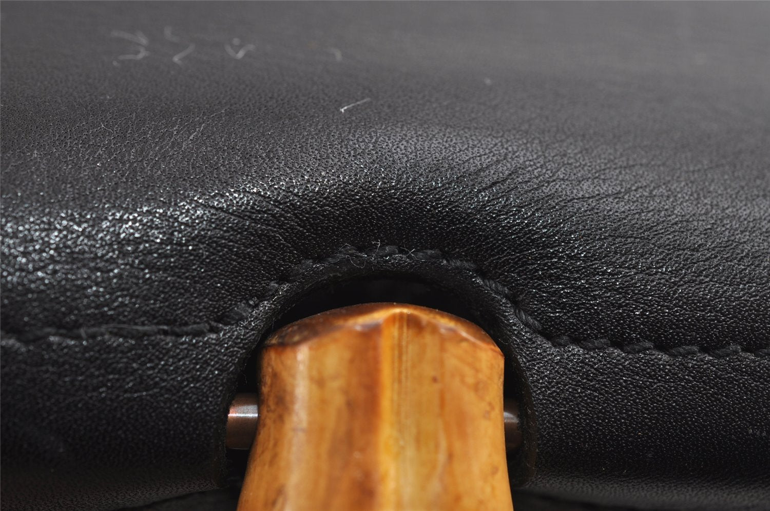 Authentic GUCCI Bamboo Vintage Shoulder Hand Bag Leather 124248 Black 8581I