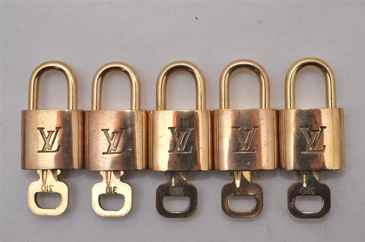 Authentic Louis Vuitton Padlock & Keys 10Set LV 8592I