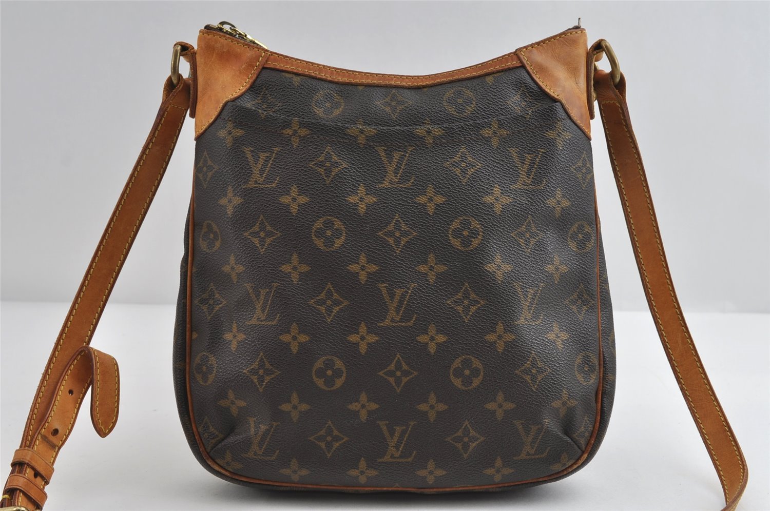 Authentic Louis Vuitton Monogram Odeon PM Shoulder Cross Bag M56390 LV 8593I