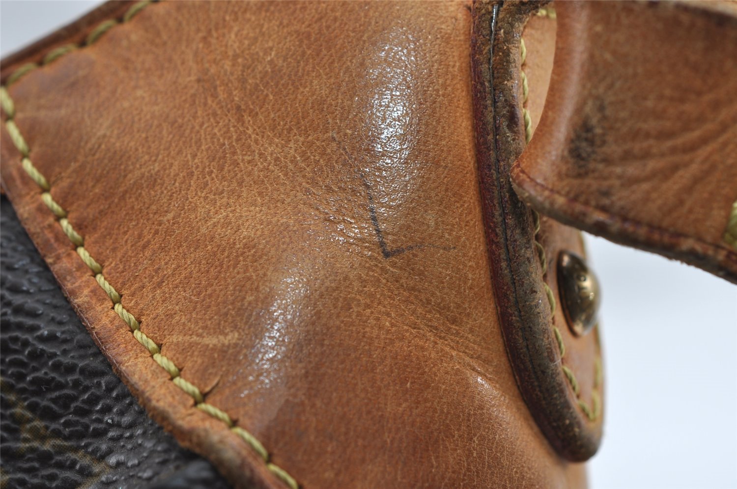 Authentic Louis Vuitton Monogram Odeon PM Shoulder Cross Bag M56390 LV 8593I