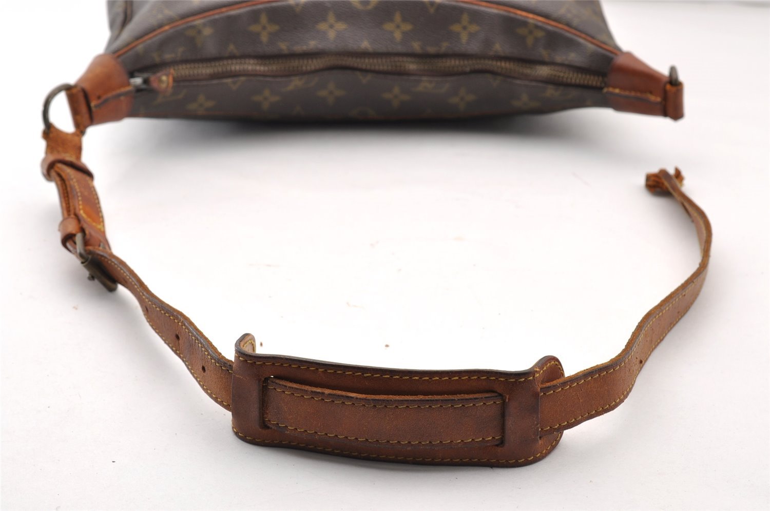Authentic Louis Vuitton Monogram Boulogne 30 Shoulder Bag Old Model Junk 8596I