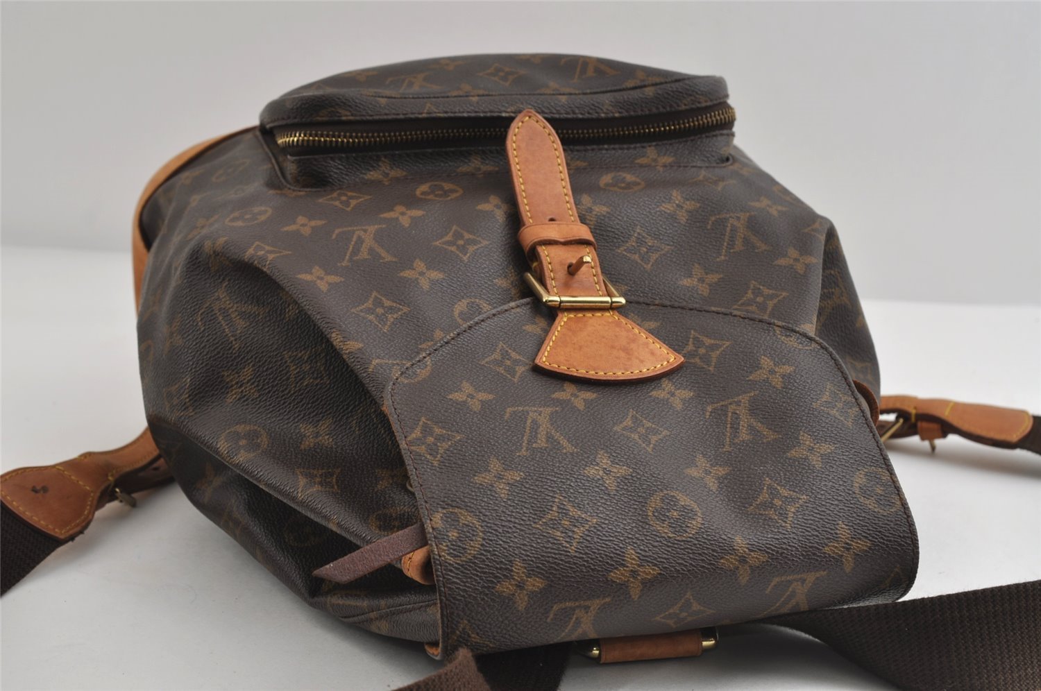 Authentic Louis Vuitton Monogram Montsouris GM Backpack M51135 LV 8600I