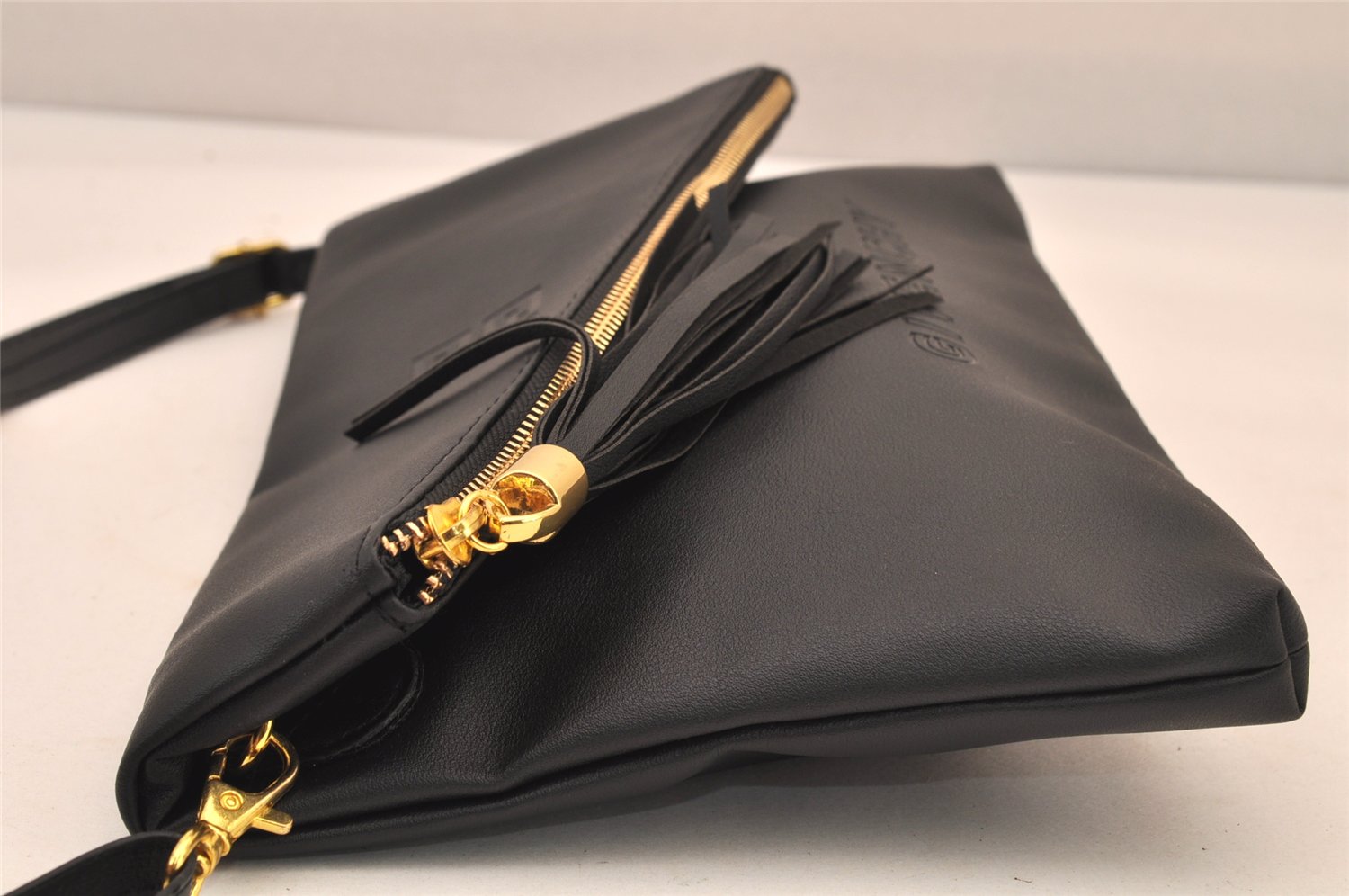 Authentic GIVENCHY Leather 2Way Shoulder Cross Body Clutch Bag Purse Black 8601M