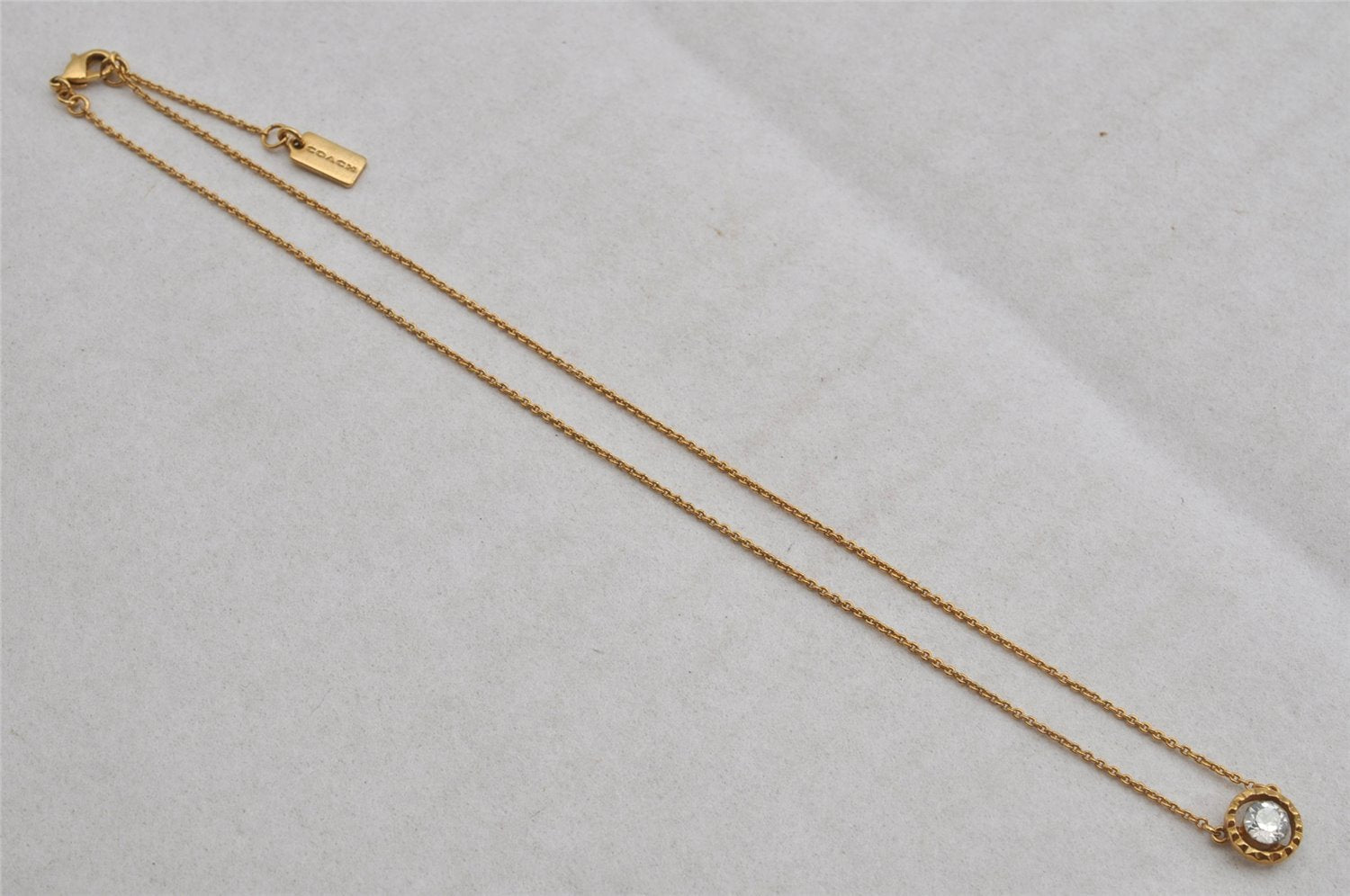 Authentic COACH Vintage Rhinestone Chain Pendant Necklace Gold 8604J