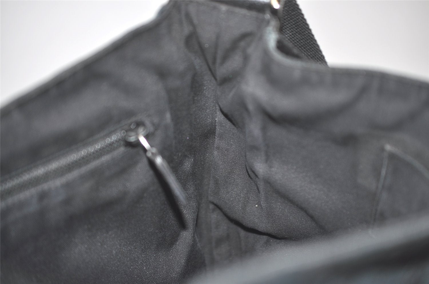 Authentic GUCCI Shoulder Cross Body Bag GG Canvas Leather 146236 Black 8608I