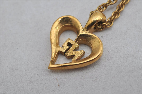 Authentic NINA RICCI Gold Tone Rhinestone Heart Chain Pendant Necklace  8616J