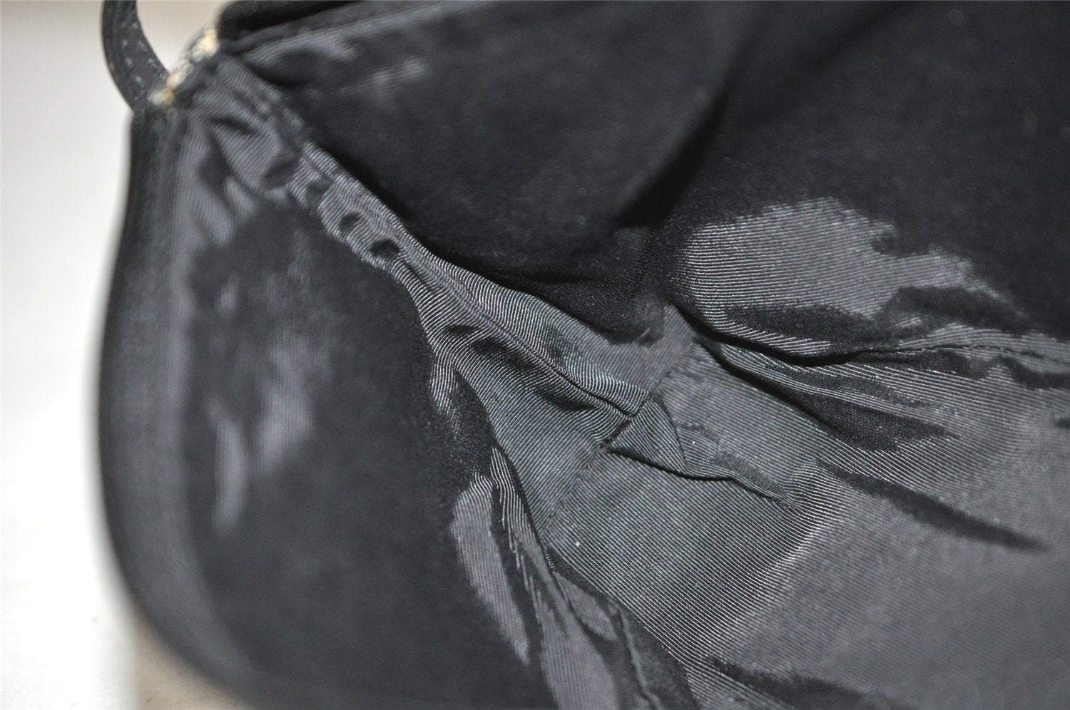 Authentic GUCCI Hand Bag Pouch Purse GG Canvas Leather 07198 Black 8623I