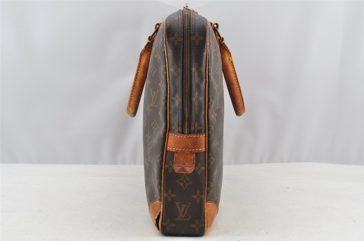 Authentic Louis Vuitton Monogram Porte Documents Voyage M53361 Briefcase 8626I