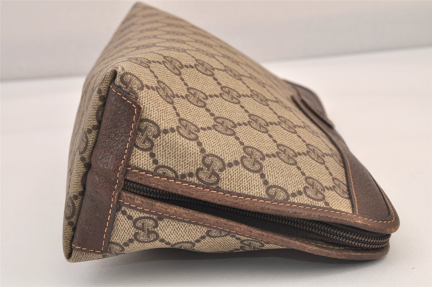 Authentic GUCCI Vintage Clutch Hand Bag Purse GG PVC Leather Brown Junk 8627M