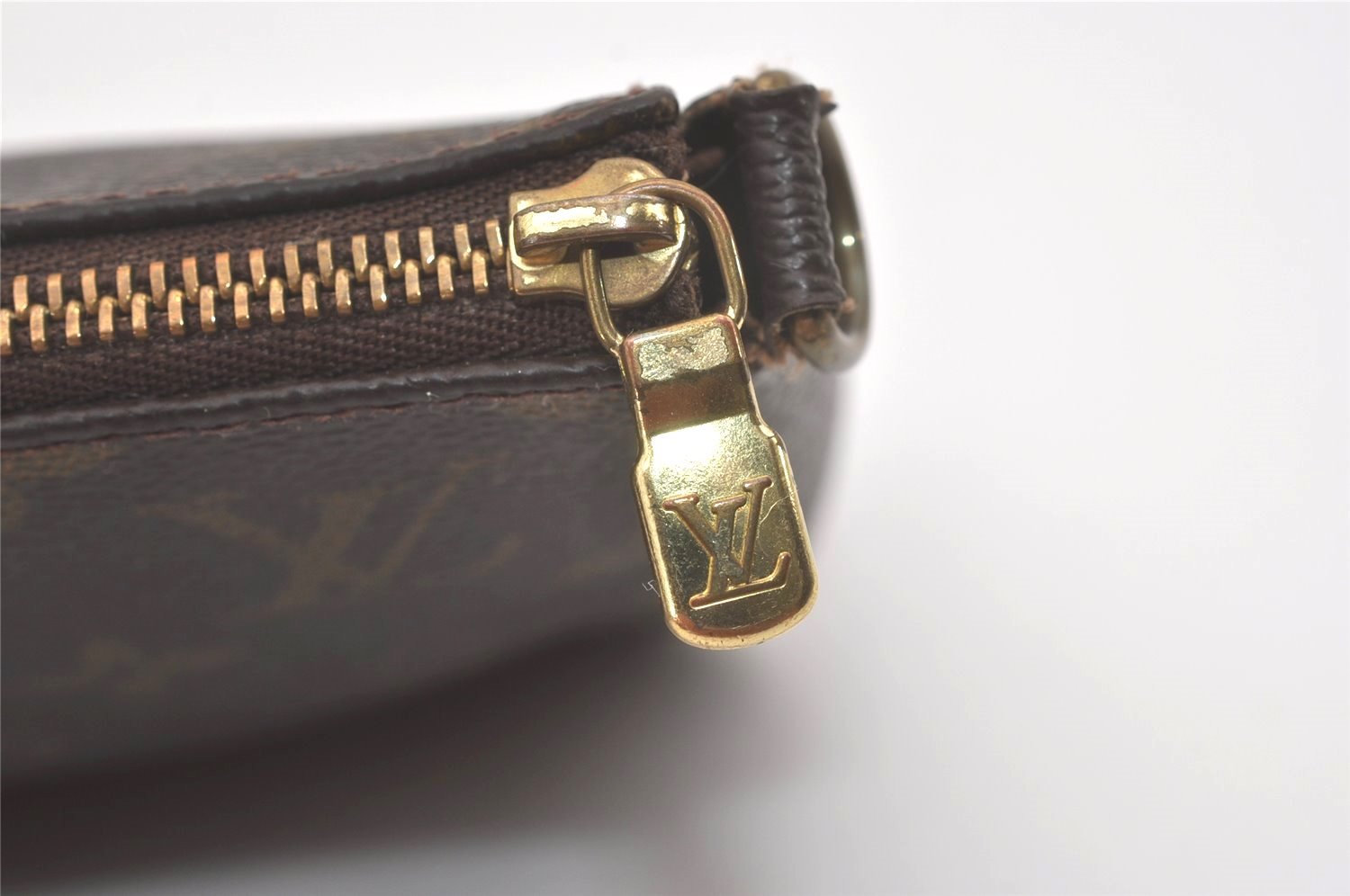 Authentic Louis Vuitton Monogram Pochette Accessoires Pouch M51980 LV Junk 8629I