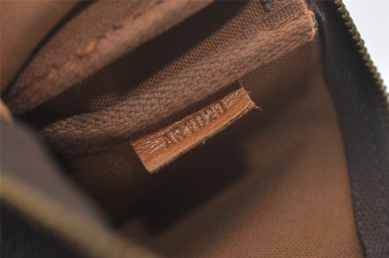 Authentic Louis Vuitton Monogram Pochette Accessoires Pouch M51980 LV Junk 8629I