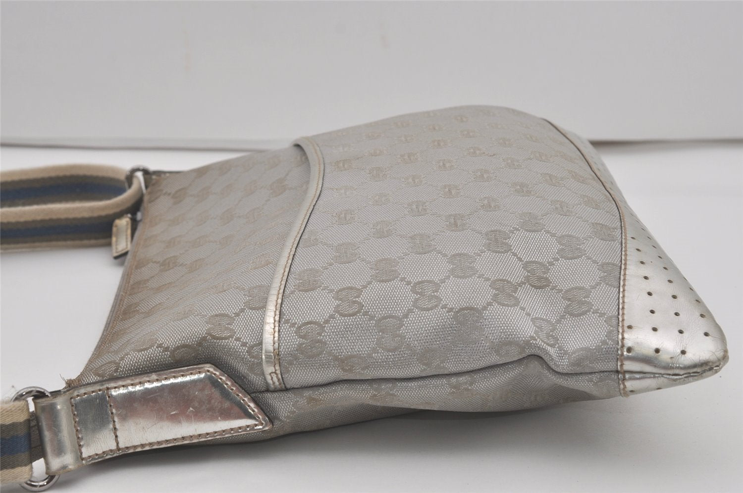 Authentic GUCCI Shoulder Cross Body Bag GG Canvas Leather 145857 Silver 8630I