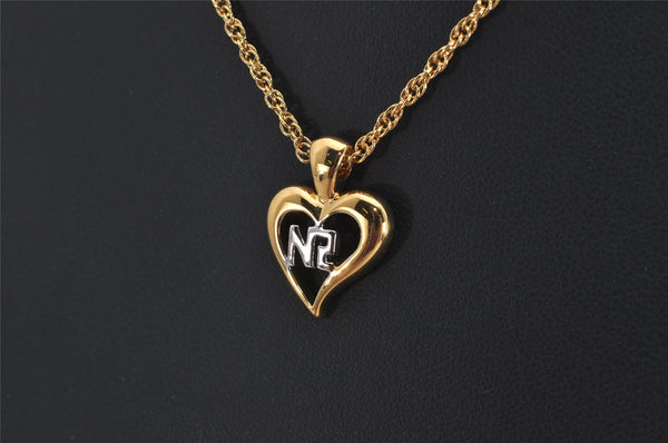 Authentic NINA RICCI Gold Tone Heart Shaped Chain Pendant Necklace  8632J