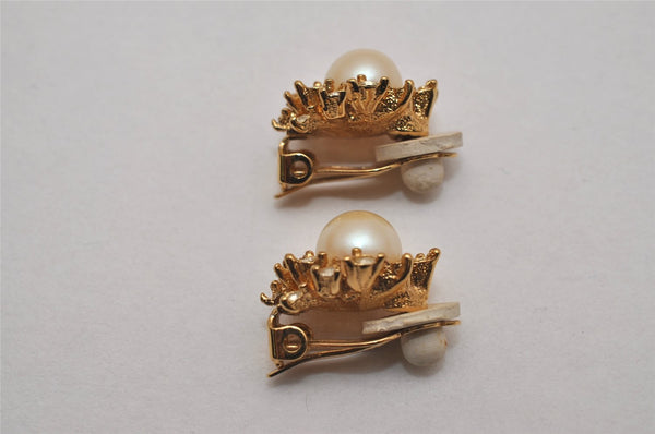 Authentic NINA RICCI Clip-on Rhinestone Imitation Pearl Earrings Gold 8633J