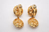 Authentic NINA RICCI Vintage Clip-on Imitation Pearl Earrings Gold Tone 8634J