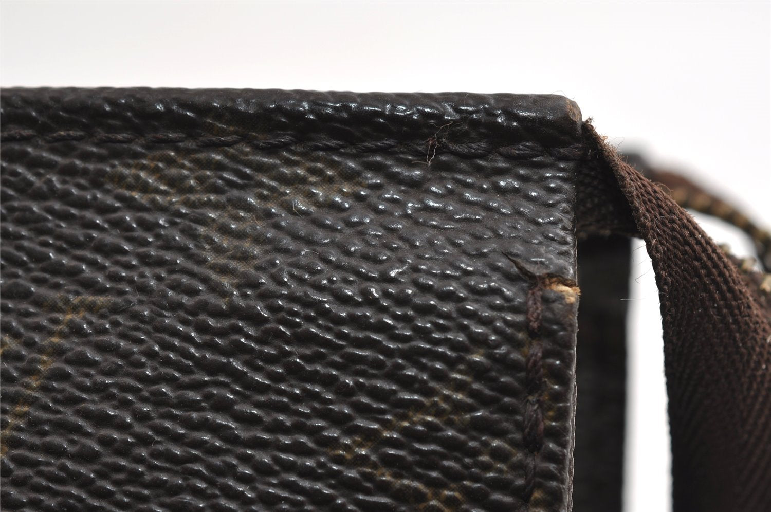 Auth Louis Vuitton Monogram Poche Toilette 26 M47542 Cosmetics Pouch Junk 8635I