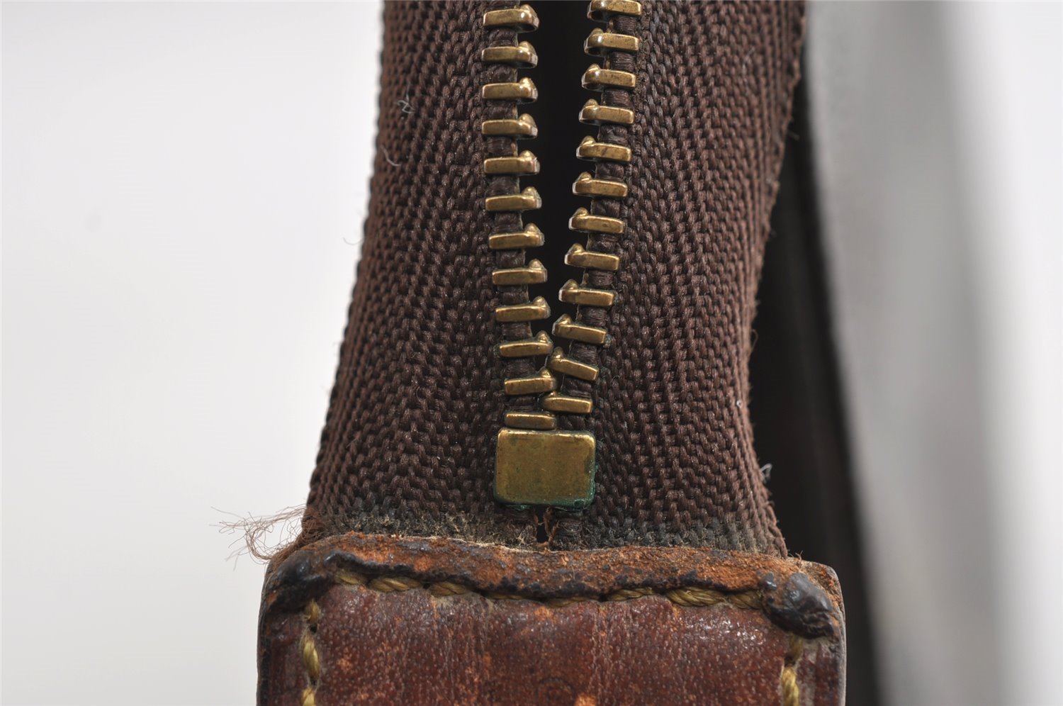 Auth Louis Vuitton Monogram Poche Toilette 26 M47542 Cosmetics Pouch Junk 8635I