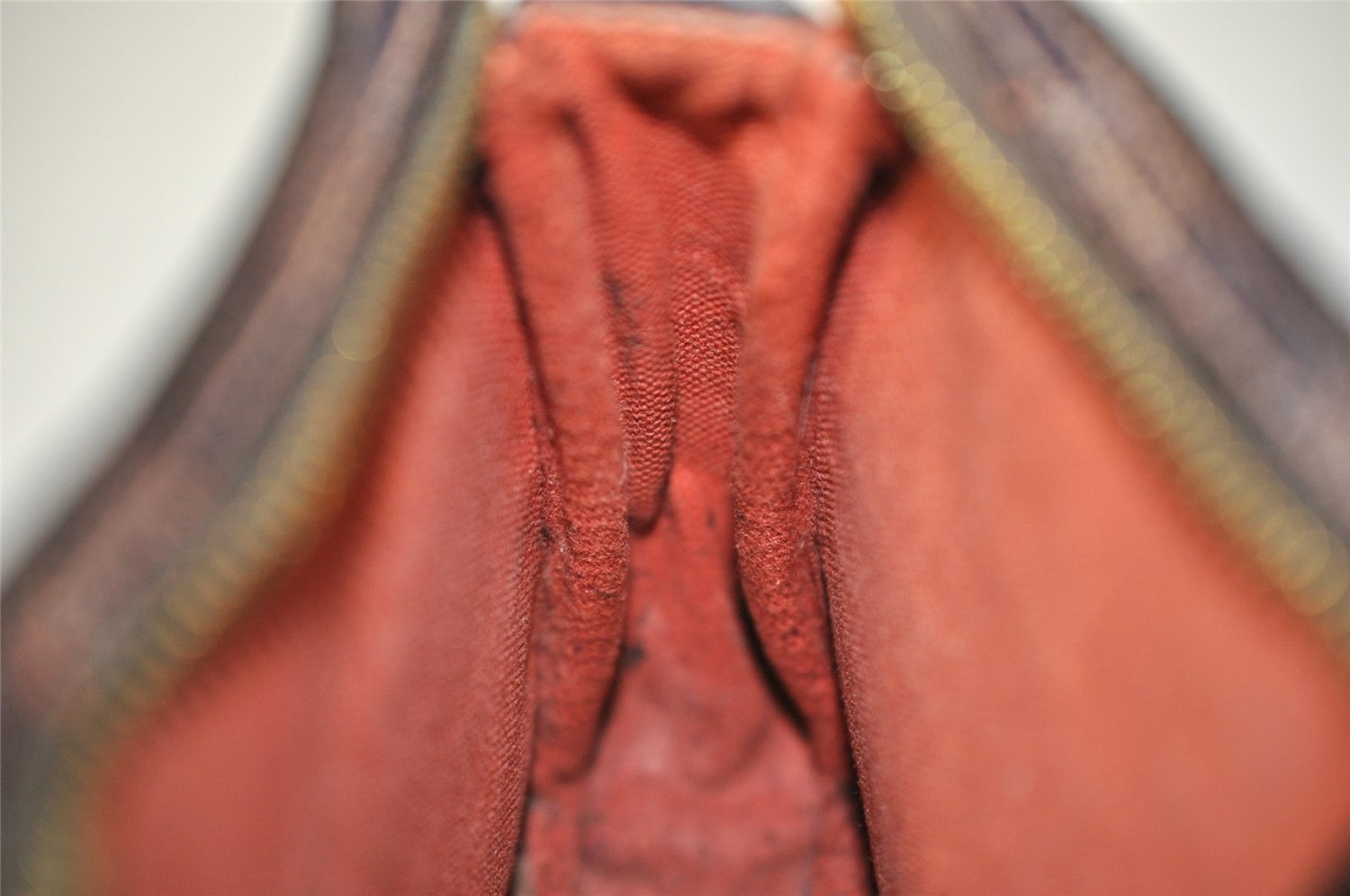 Authentic Louis Vuitton Damier Navona Hand Bag Pouch Purse N51983 LV 8636I