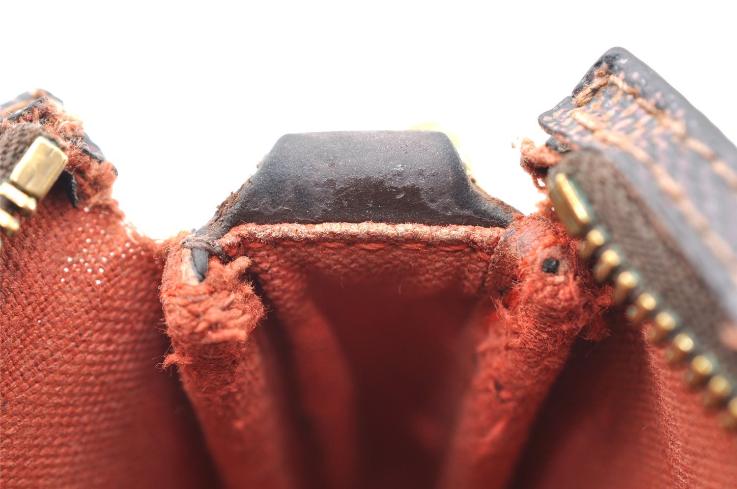 Authentic Louis Vuitton Damier Navona Hand Bag Pouch Purse N51983 LV 8636I