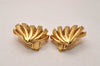 Authentic NINA RICCI Vintage Clip-on Heart Motif Earrings Accessory Gold 8643J